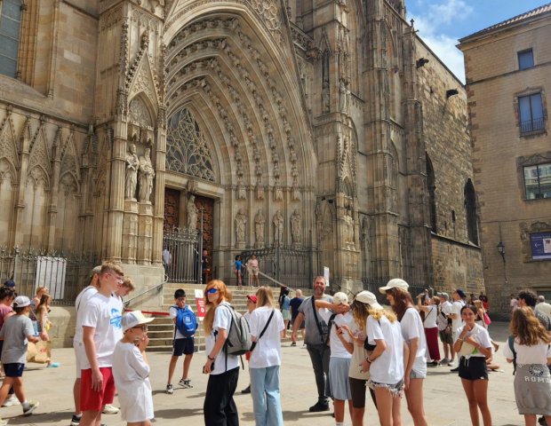 Discover Barcelona + Madrid+ Tarragona